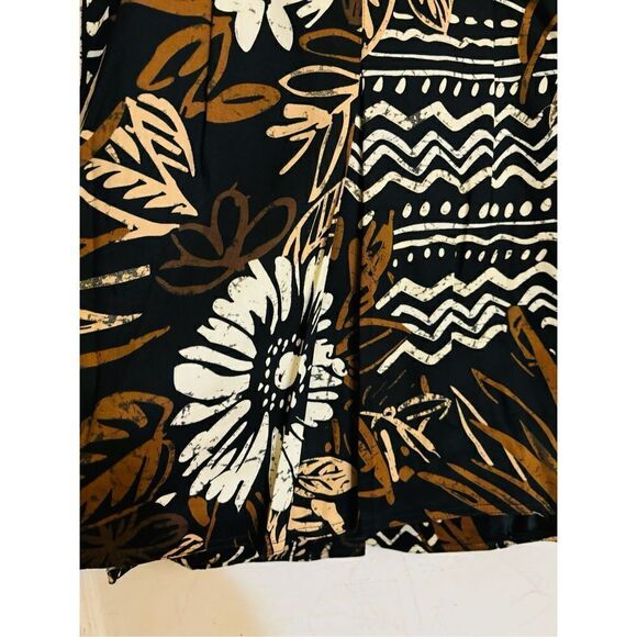 Dressbarn Woman 2X Button Up Blouse Tribal Design 3/4 Sleeve Button Cuffs Boho - Picture 8 of 10